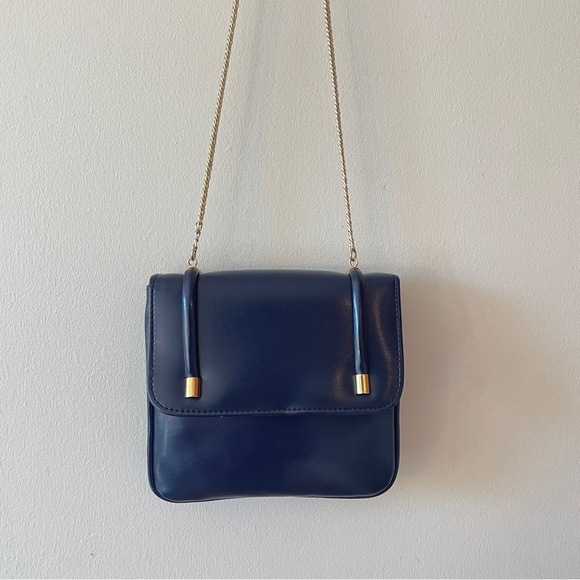 Vintage 1950s Walborg Vinyl Patent Leather Purse In Blue - Picture 3 of 14